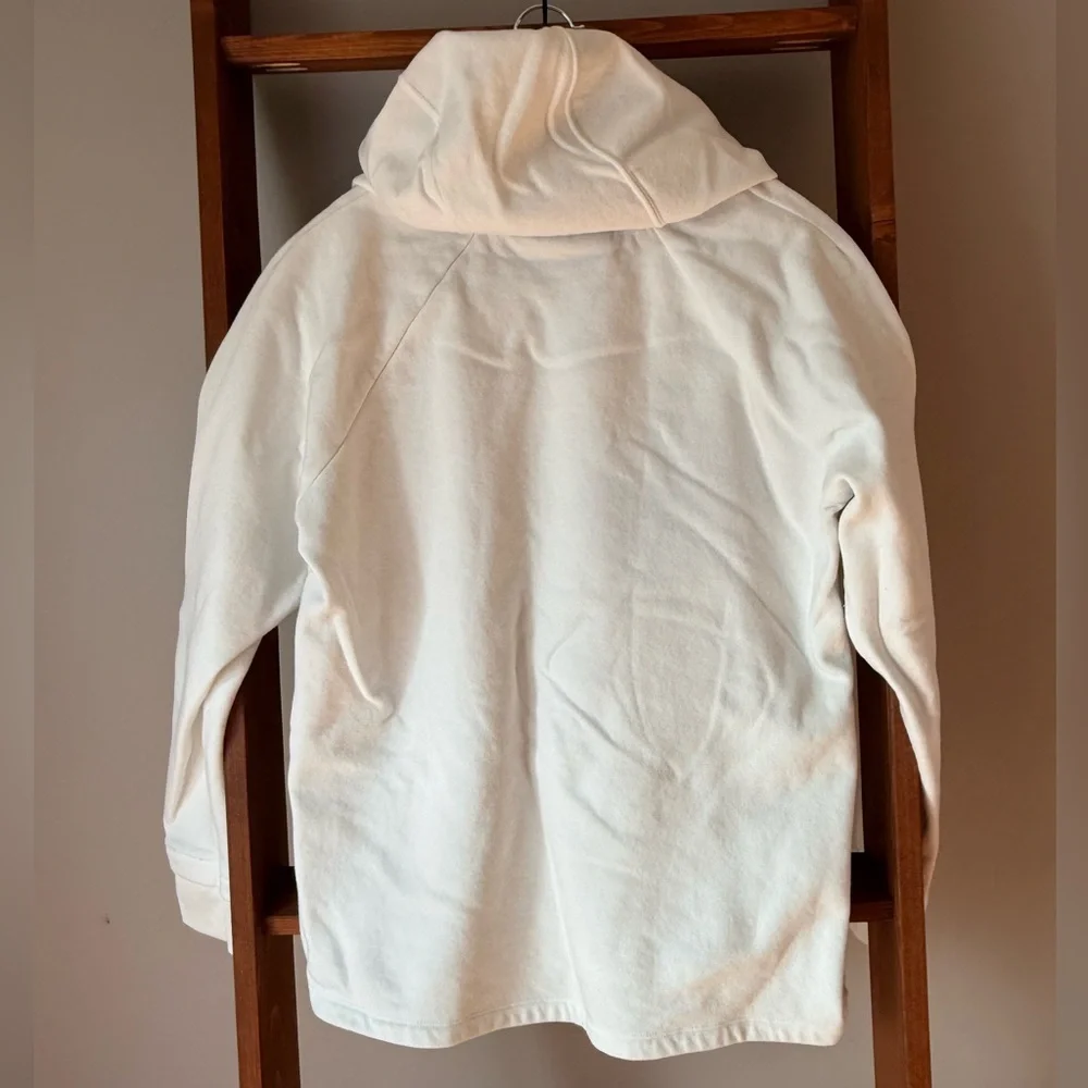 Under Armour Hoodie - Picture 3 of 3